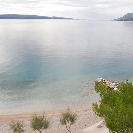 In With Sea View, Balcony, Air Conditioning, Wi-fi * Brela