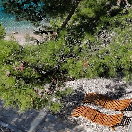 In With Sea View, Balcony, Air Conditioning, Wi-fi Brela